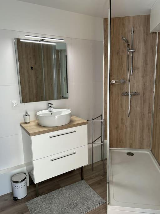 Les Bains Studio Vue Mer Pleneuf-Val-Andre Exterior photo